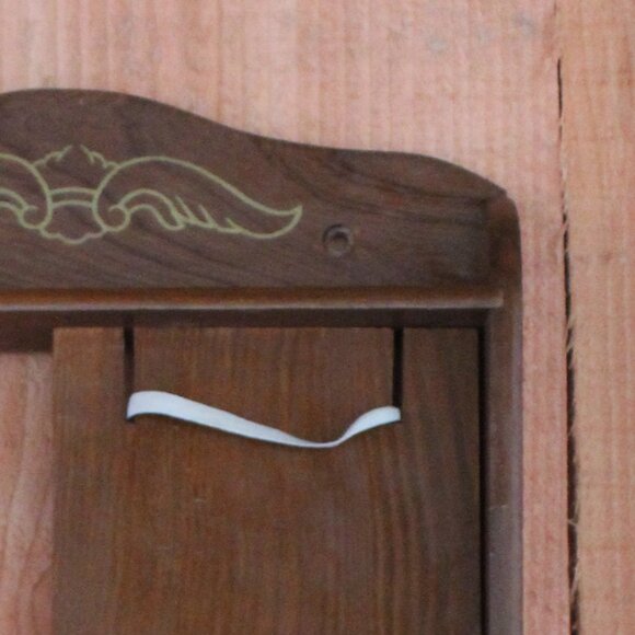 🌸VTG Mail & Key Holder - Practical Wall Station with Cork Board - Picture 10 of 12